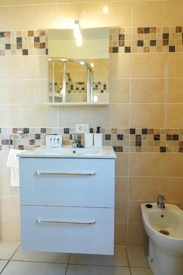Nice 2 Bedroom Flat With Big Pools And Big Terrace Parque Don Jose, 313 Costa Del Silencio Dış mekan fotoğraf