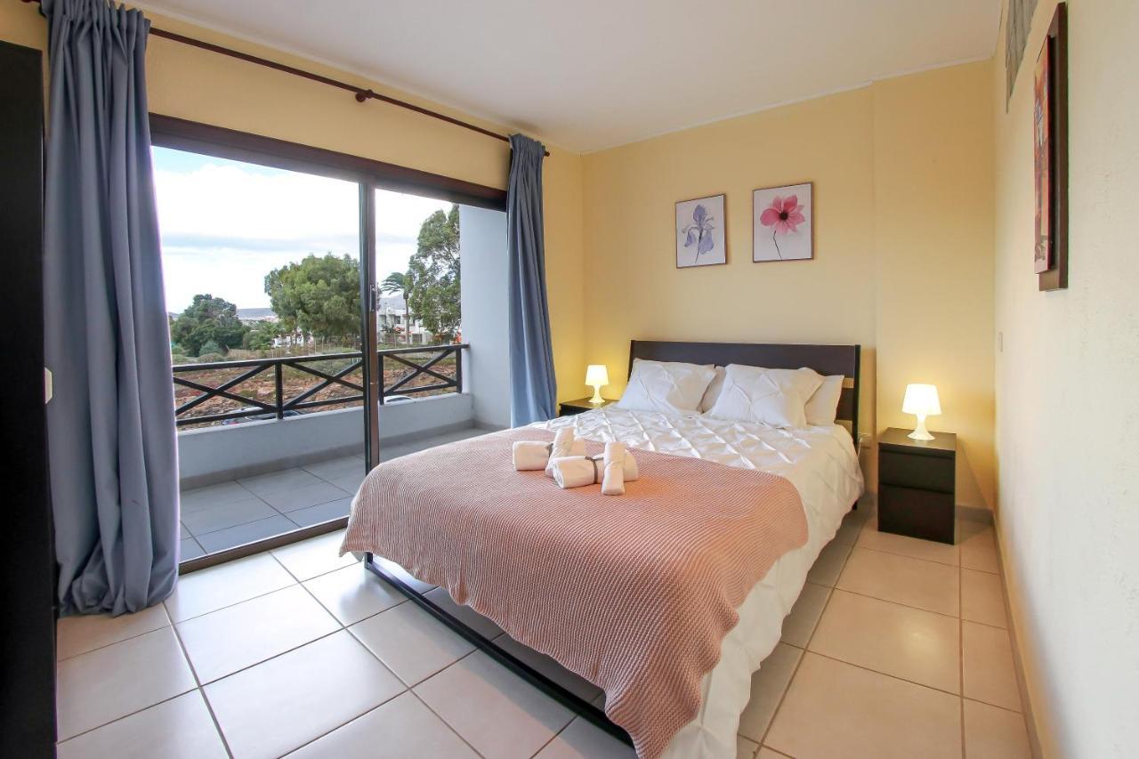Nice 2 Bedroom Flat With Big Pools And Big Terrace Parque Don Jose, 313 Costa Del Silencio Dış mekan fotoğraf